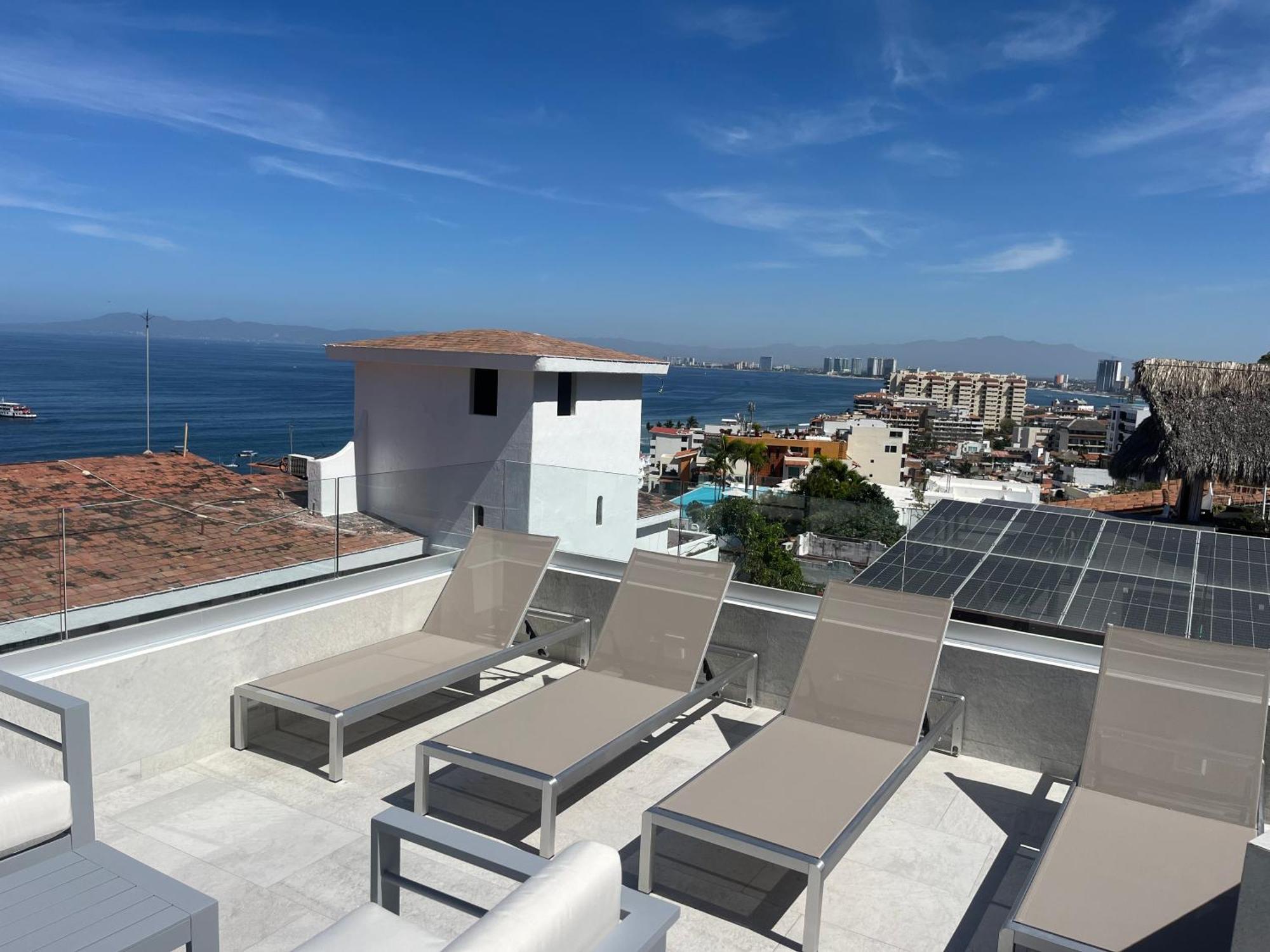 Vidalia - Modern Condos With Rooftop Terrace And Gym Пуэрто-Вальярта Экстерьер фото